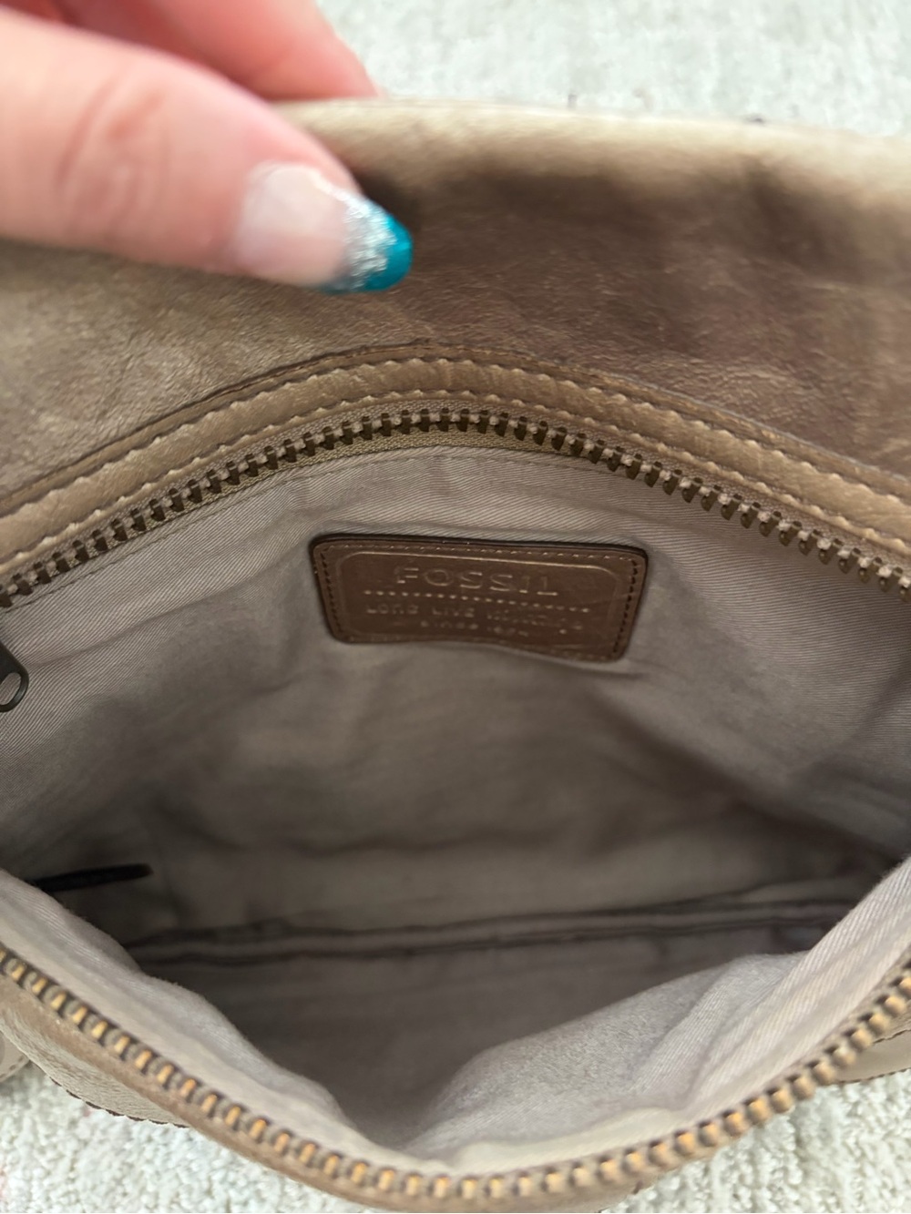 Fossil Taupe Leather Crossbody Bag - Picture 3 of 12